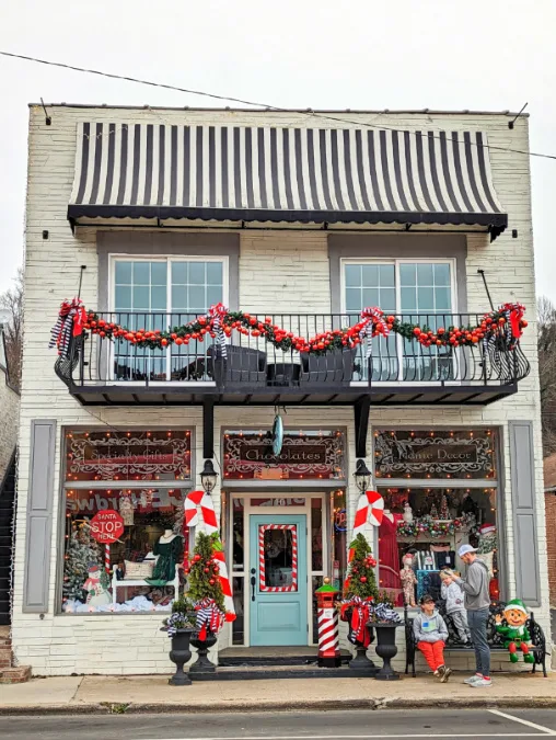Christmas Storefront Decorations in Bryson City North Carolina 1