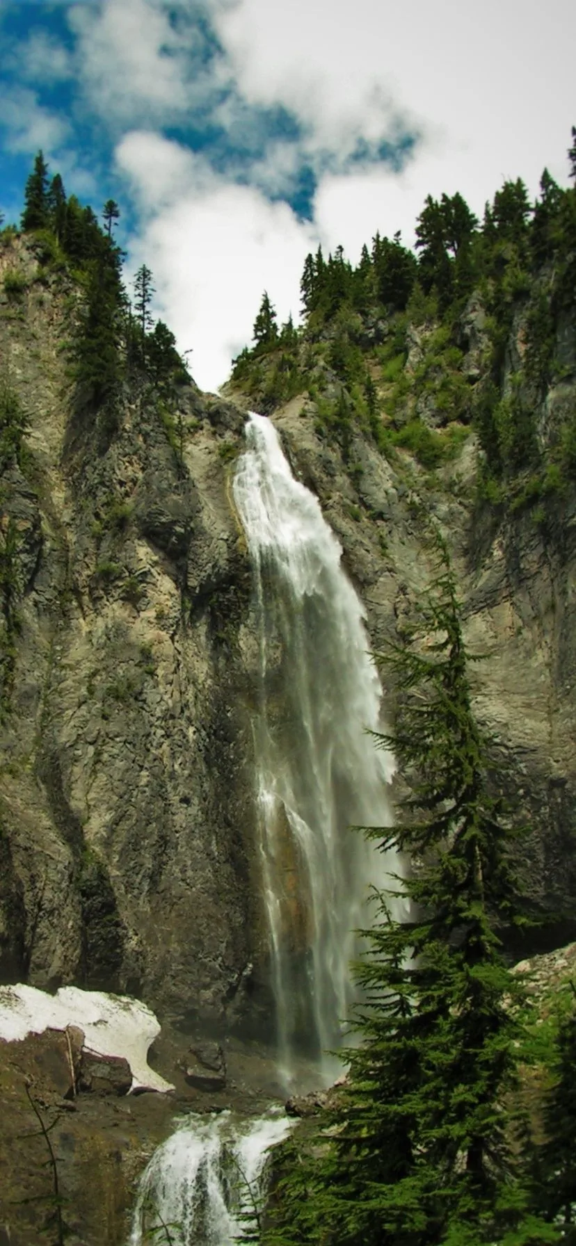 Comet Falls Best Day Hikes at Mount Rainier National Park