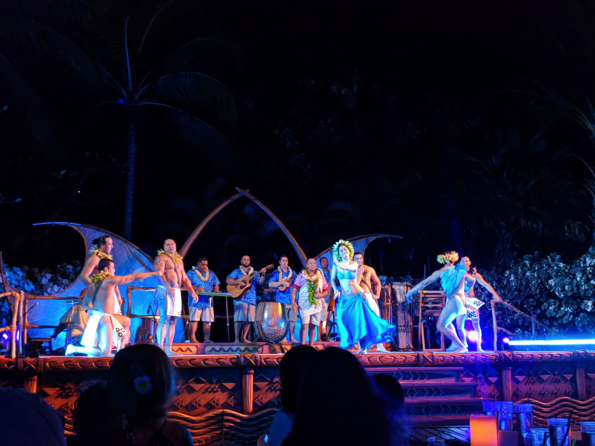 Dancers at Ka Waa Luau Disney Aulani Oahu 6