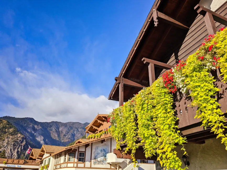 Exterior of Linderhoff Inn Leavenworth Washington 2