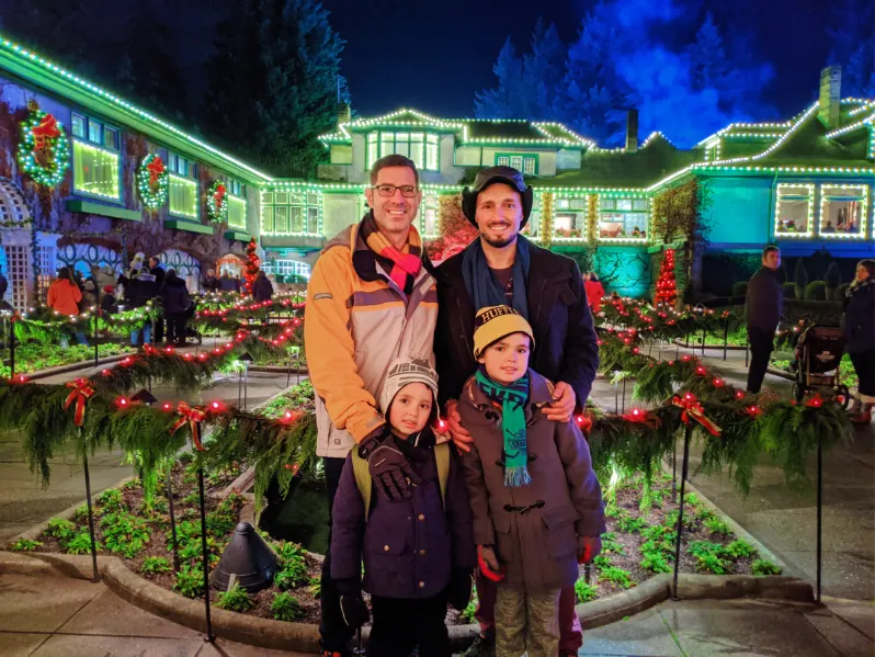 Full Taylor Family Christmas Lights Italianate Garden Butchart Gardens Christmas Victoria BC 5