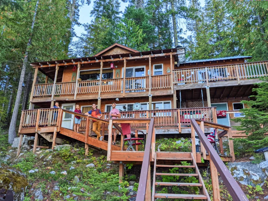 Full Taylor Family at Lake Wenatchee Vacation Rental Leavenworth Washington 2