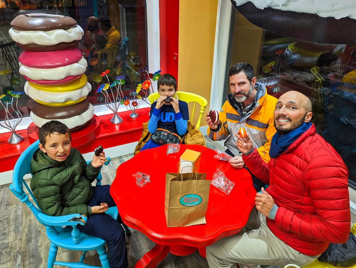 Full Taylor Family at Wicked Whoopie Pies in Freeport Maine 2