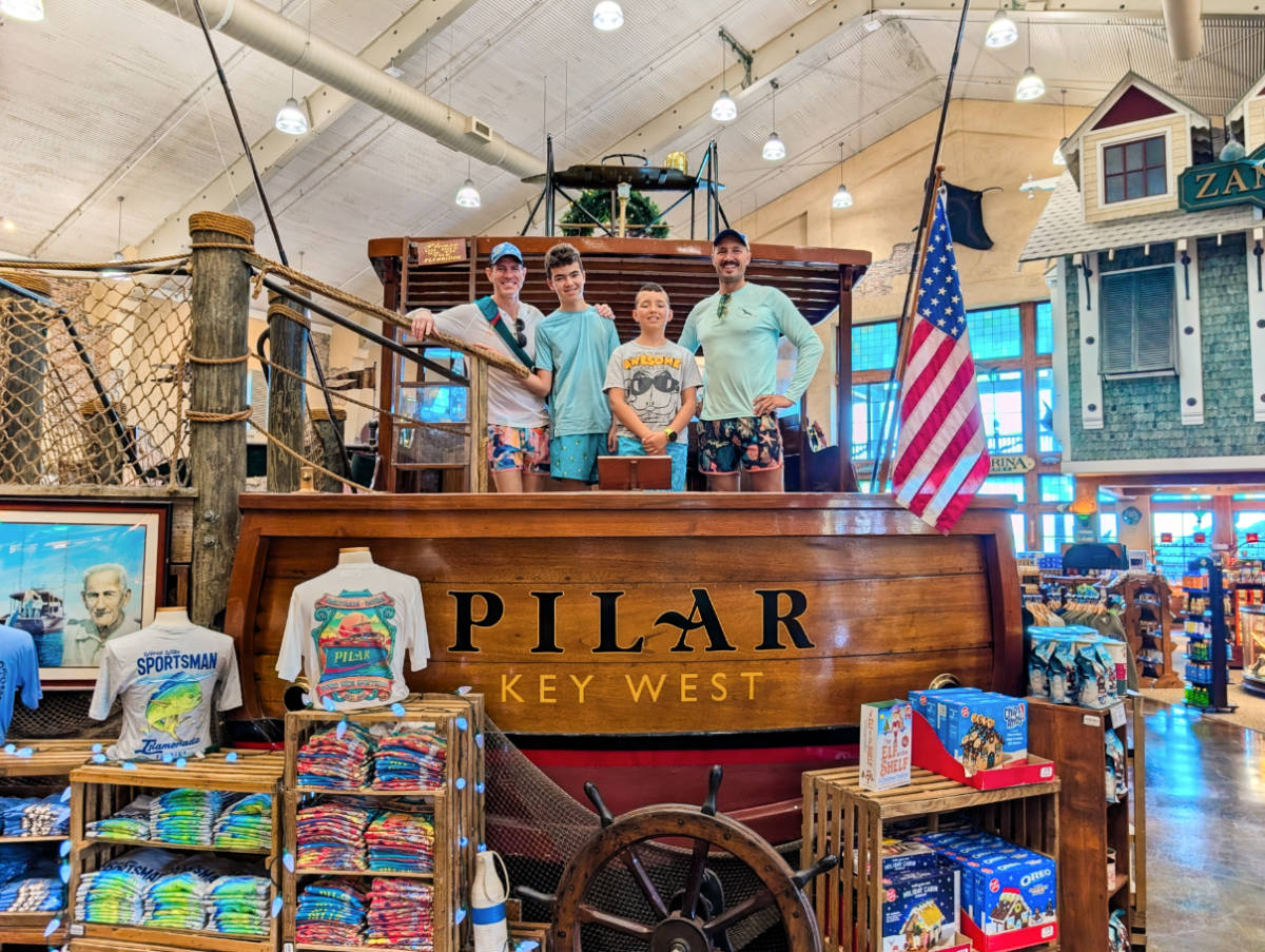 Full Taylor Family at Worldwide Sportsman with Hemingway Boat Pilar Islamorada Florida Keys 1