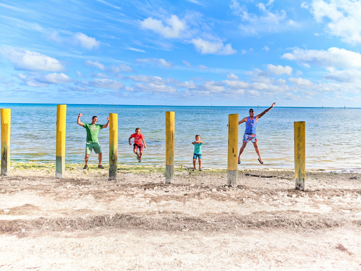 Full Taylor Family on Annes Beach Islamorada Florida Keys 2020 1