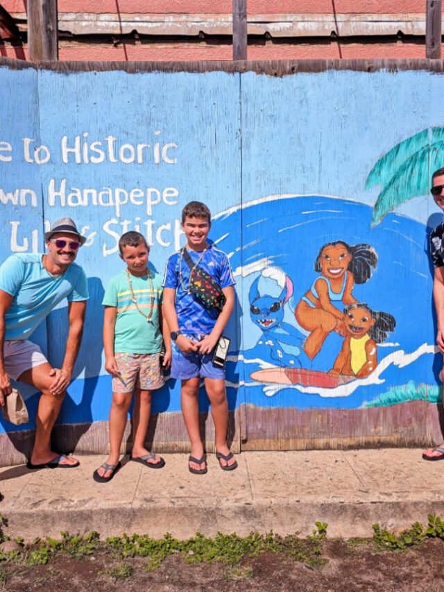 Full Taylor Family with Lilo and Stitch Mural in Hanapepe South Shore Kauai 1