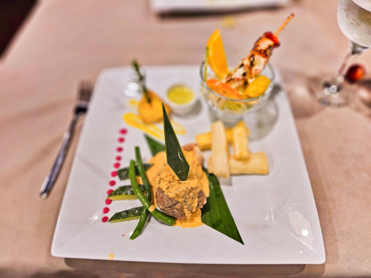 Gourmet Dinner at Treehouse Lodge Amazon Rainforest Peru 7