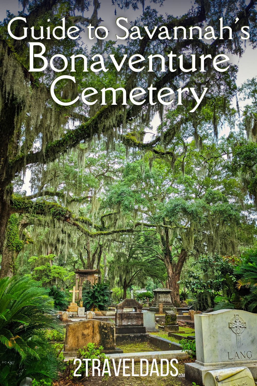 Visiting Bonaventure Cemetery is a must when you are in Savannah. See what to expect, when to go and even find a historic tour of Bonaventure. FAQ and photography tips as well.