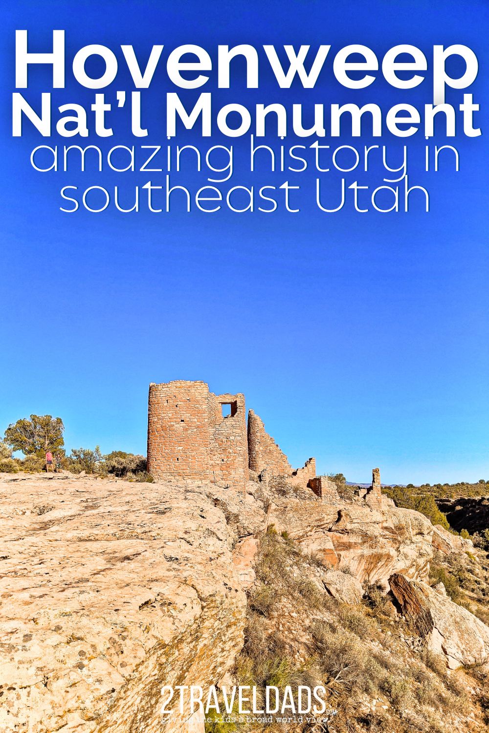 Hovenweep National Monument is an easily overlooked spot that's worth the visit in Southeast Utah. Located south of Arches National Park on the way to Monument Valley, this is a great place to see Puebloan ruins and learn about the ancient indigenous peoples of Utah and Arizona.