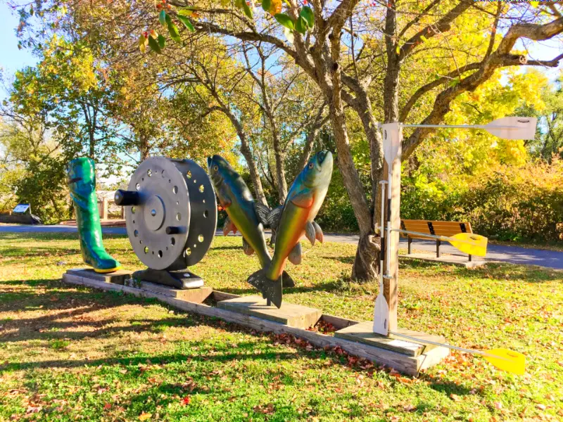 LOVE Works art Sculpture Waynesboro Virginia in Fall Shenandoah Valley 1