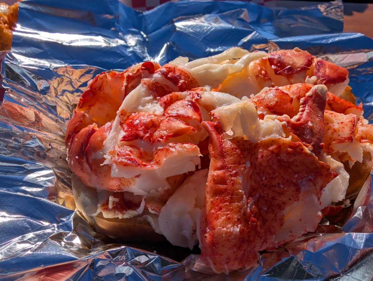 Lobster Roll from Spragues Lobster Stand in Wiscassett Maine 2