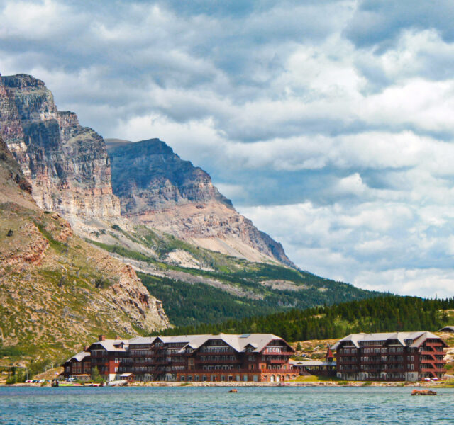 Complete Guide to Many Glacier: Once In A Lifetime Sights and Old Montana