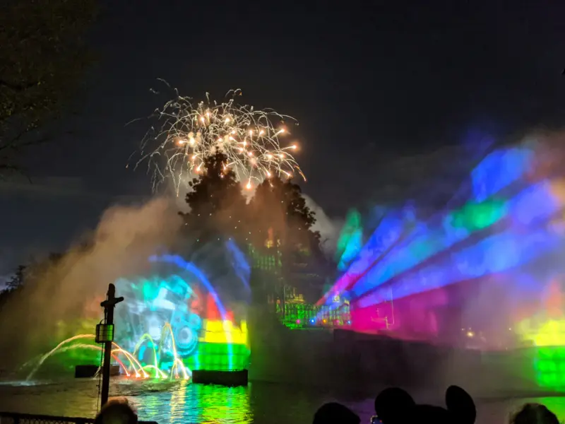 Mickeys Mix Magic Fireworks display Disneyland 2020 1