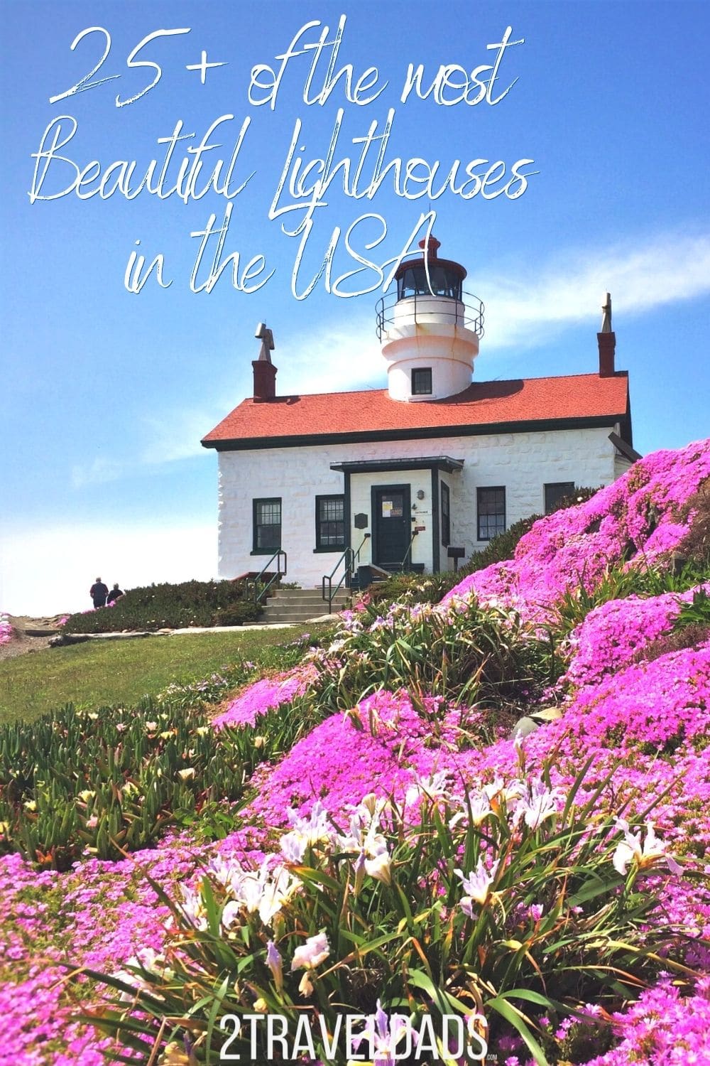 There are more than 100 lighthouses in the USA. These picks are beautiful, easy to visit and make for picturesque road trip adventures, from the Florida Keys to the Oregon Coast.