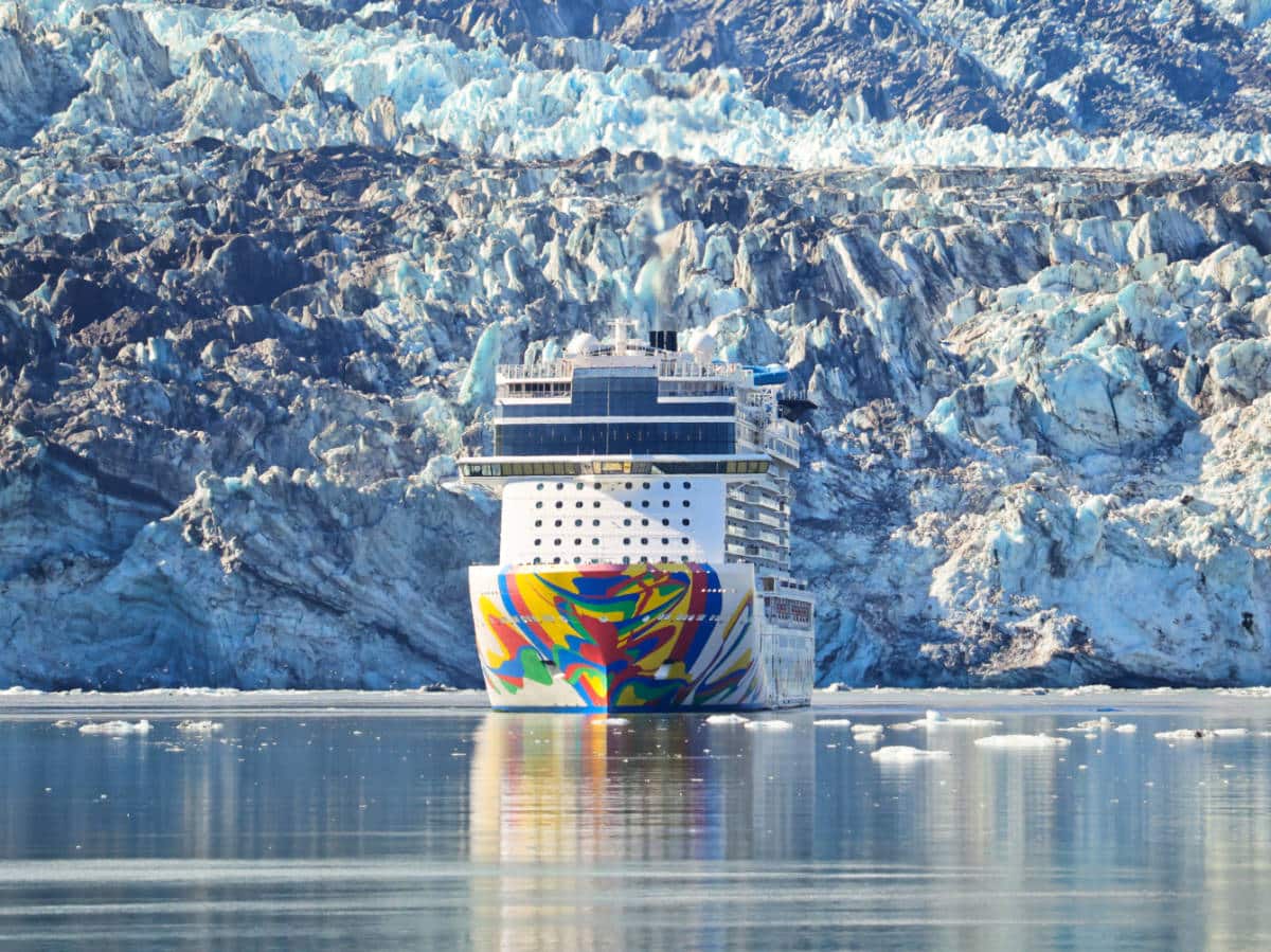 Norwegian Cruise Line ship in Glacier Bay National Park Alaska 7