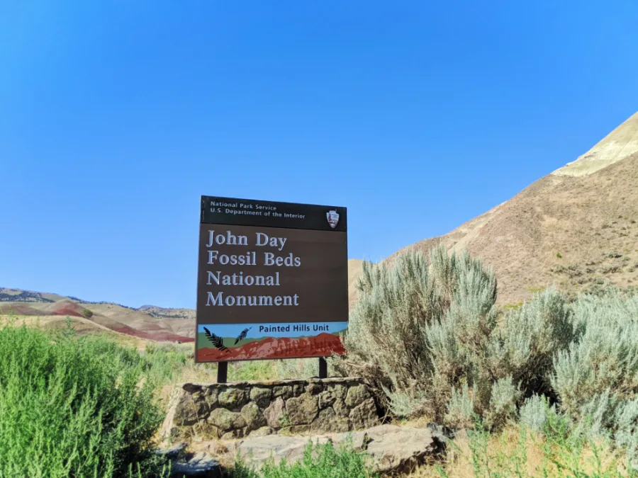Painted Hills NPS Sign at John Day Fossil Beds NM Dayville Oregon 1