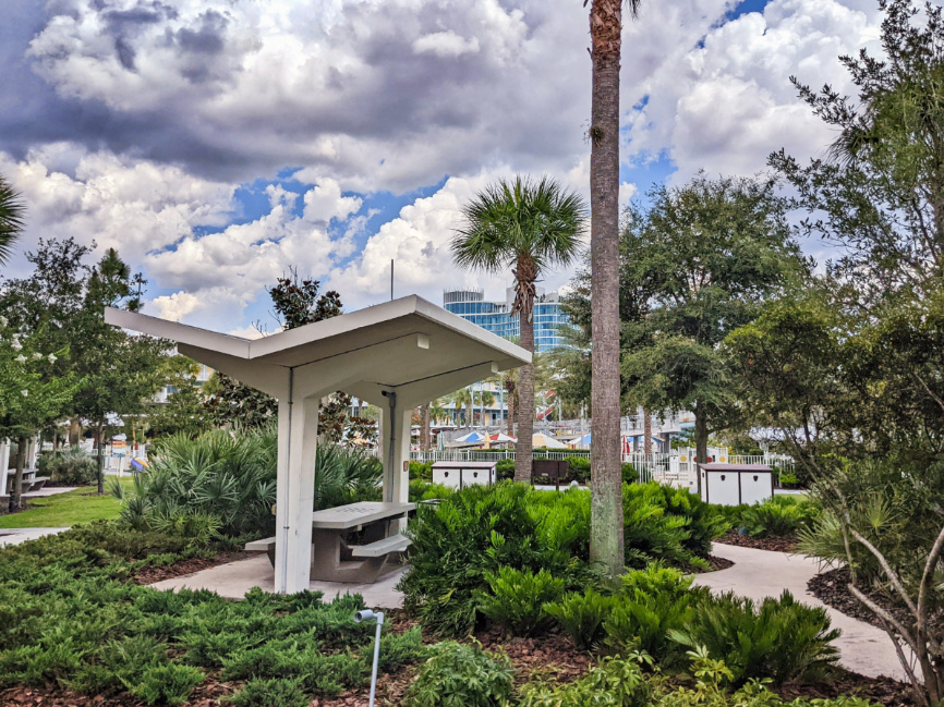 Picnic Area at Cabana Bay Beach Resort Universal Orlando 1