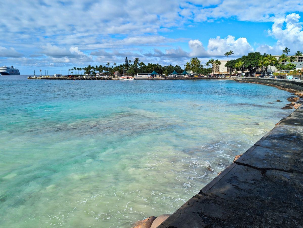 Pier and Downtown Kailua Kona with Cruise Ship Big Island Hawaii 1