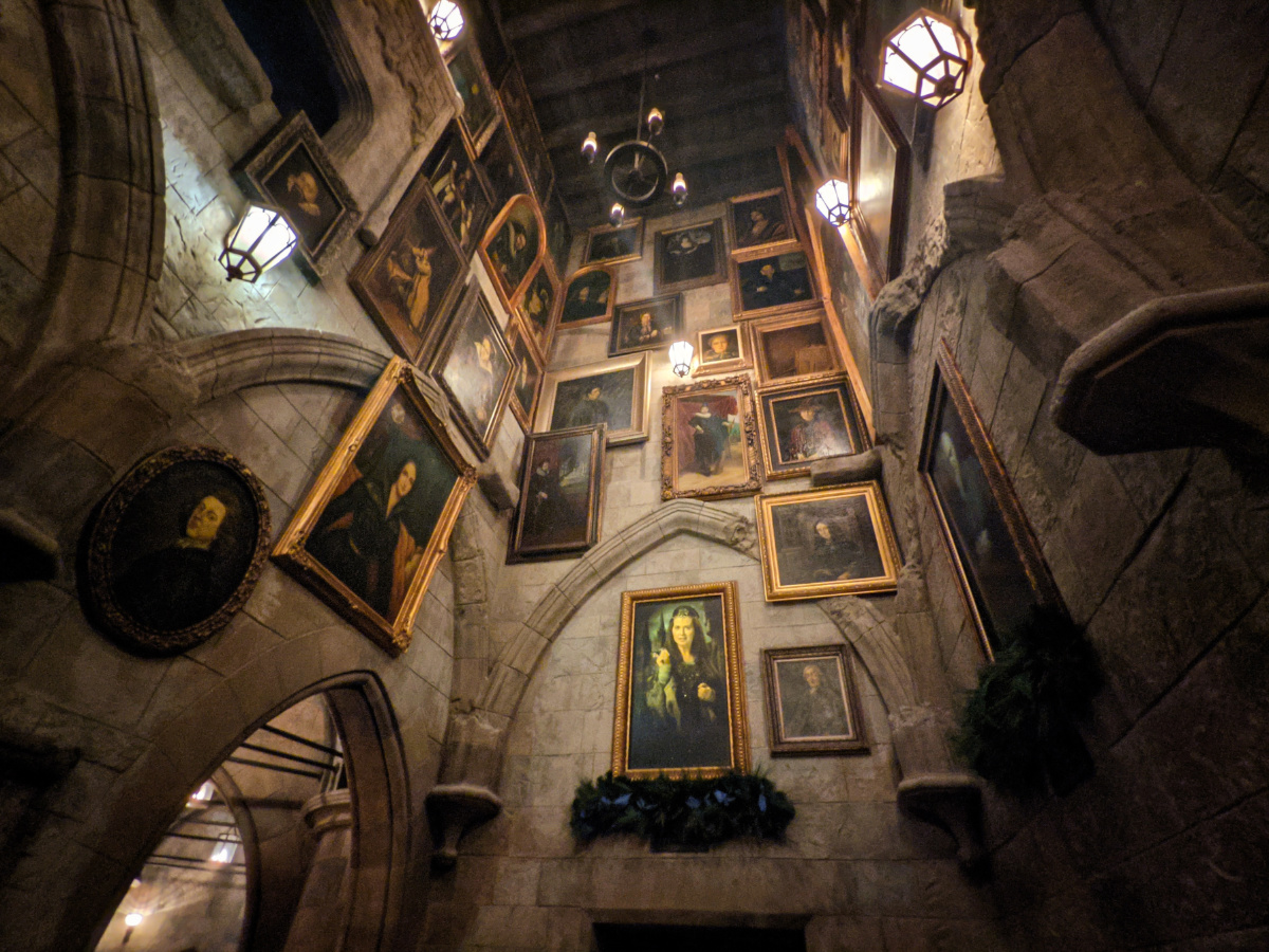 Portrait Gallery in Hogwarts Wizarding World of Harry Potter Universal Orlando