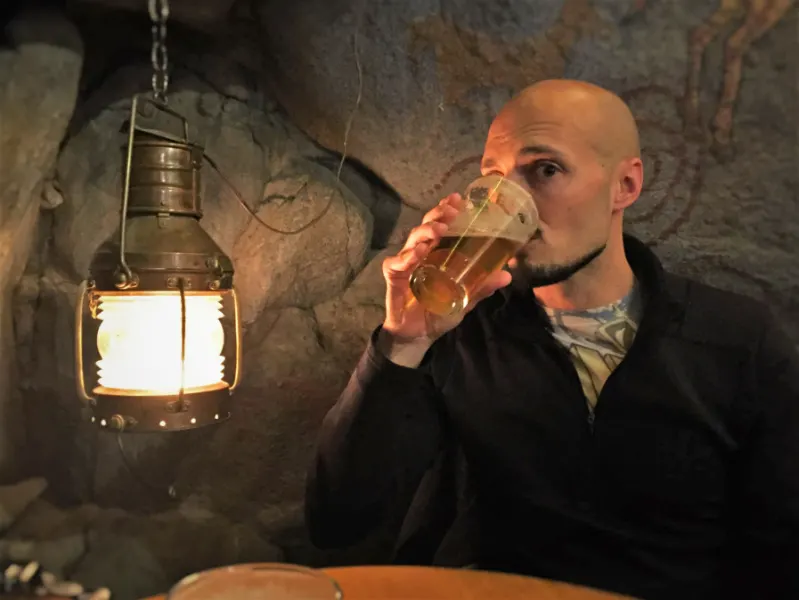 Rob Taylor Drinking Beer in Grotto Bar at Sleeping Lady Resort Leavenworth WA 2b