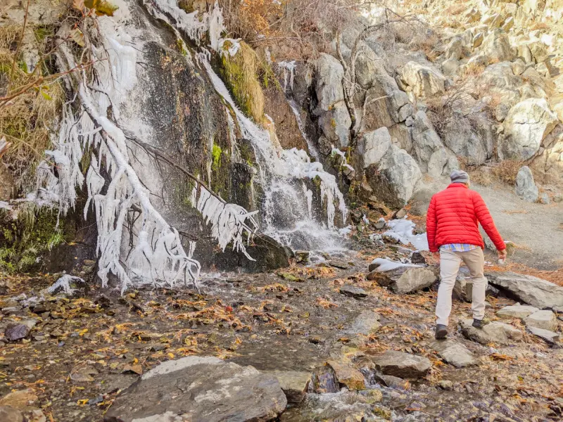 Rob Taylor hiking at frozen waterfall Kings Canyon Park Carson City Nevada 2020 1