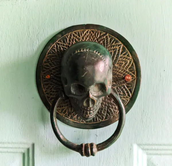 Skull Door Knocker at Buccaneer Bungalow Vacation Rental 2020 1