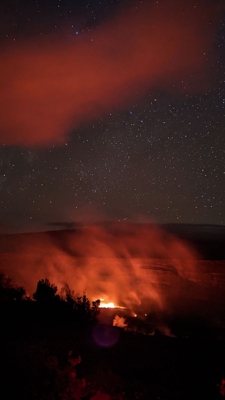 Stars and Lava Glow in Hawaii Volcanoes National Park
