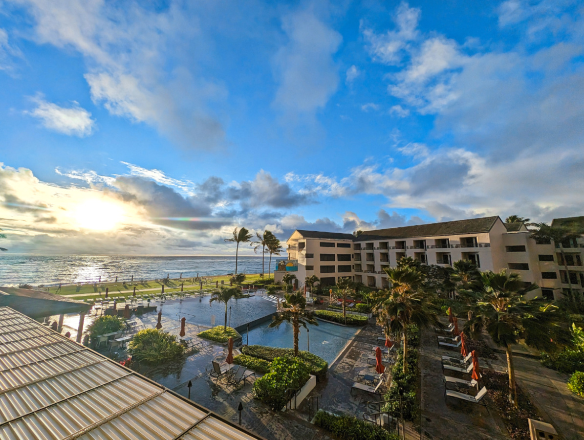 Sunrise at Sheraton Coconut Beach Resort Kapaa Kauai 1