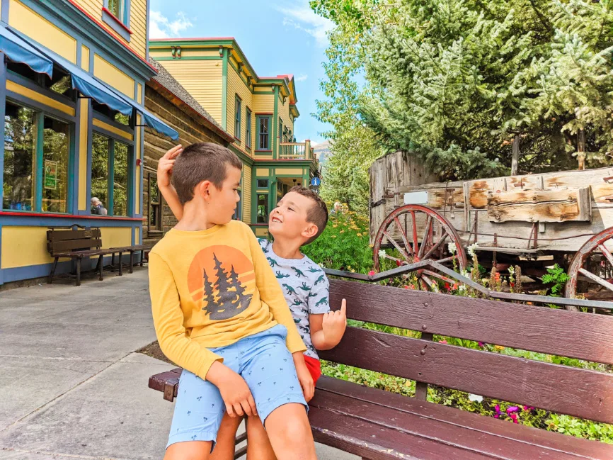 Taylor Family in Historic Downtown Breckenridge Colorado 3