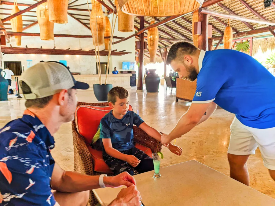 Taylor Family Checking In at Club Med Punta Cana Dominican Republic 2