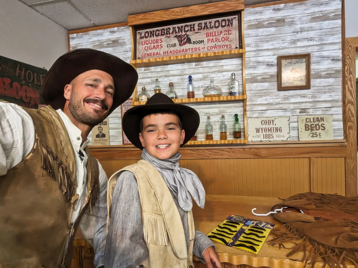 Taylor Family Old West Photo Shoot at Way Back When Photography Cody Wyoming 3