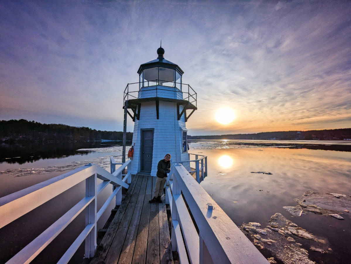 Taylor Family at Doubling Point Lighthouse Bath Maine 3