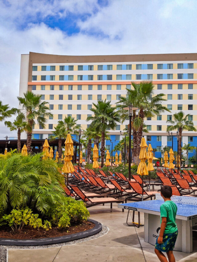 Taylor Family at Endless Summer Dockside Inn Universal Orlando Resort