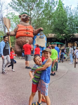 Taylor Family at Grizzly River Rapids Disneys California Adventure 2020 2