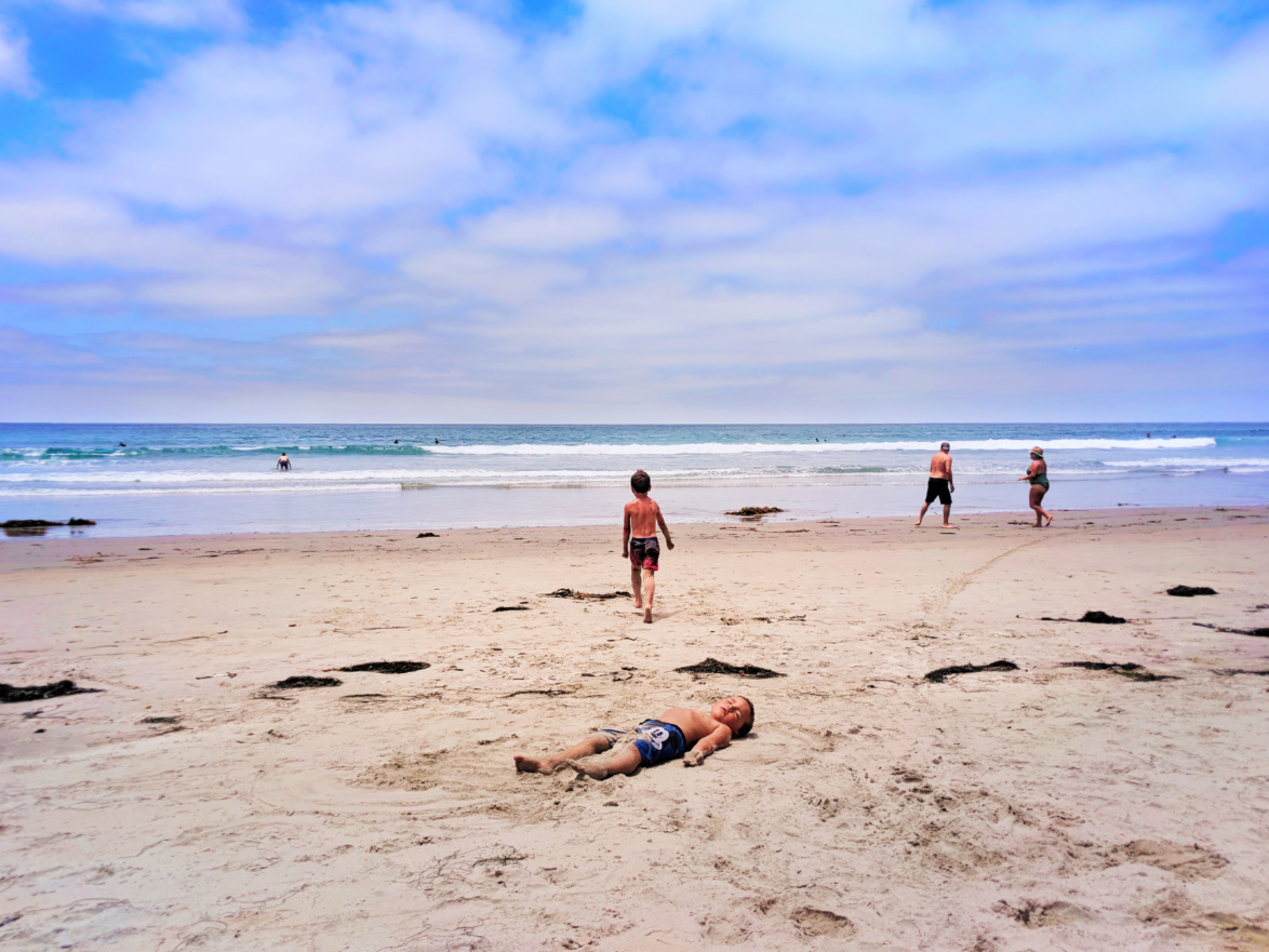 Taylor Family at Pacific Beach San Diego California 3