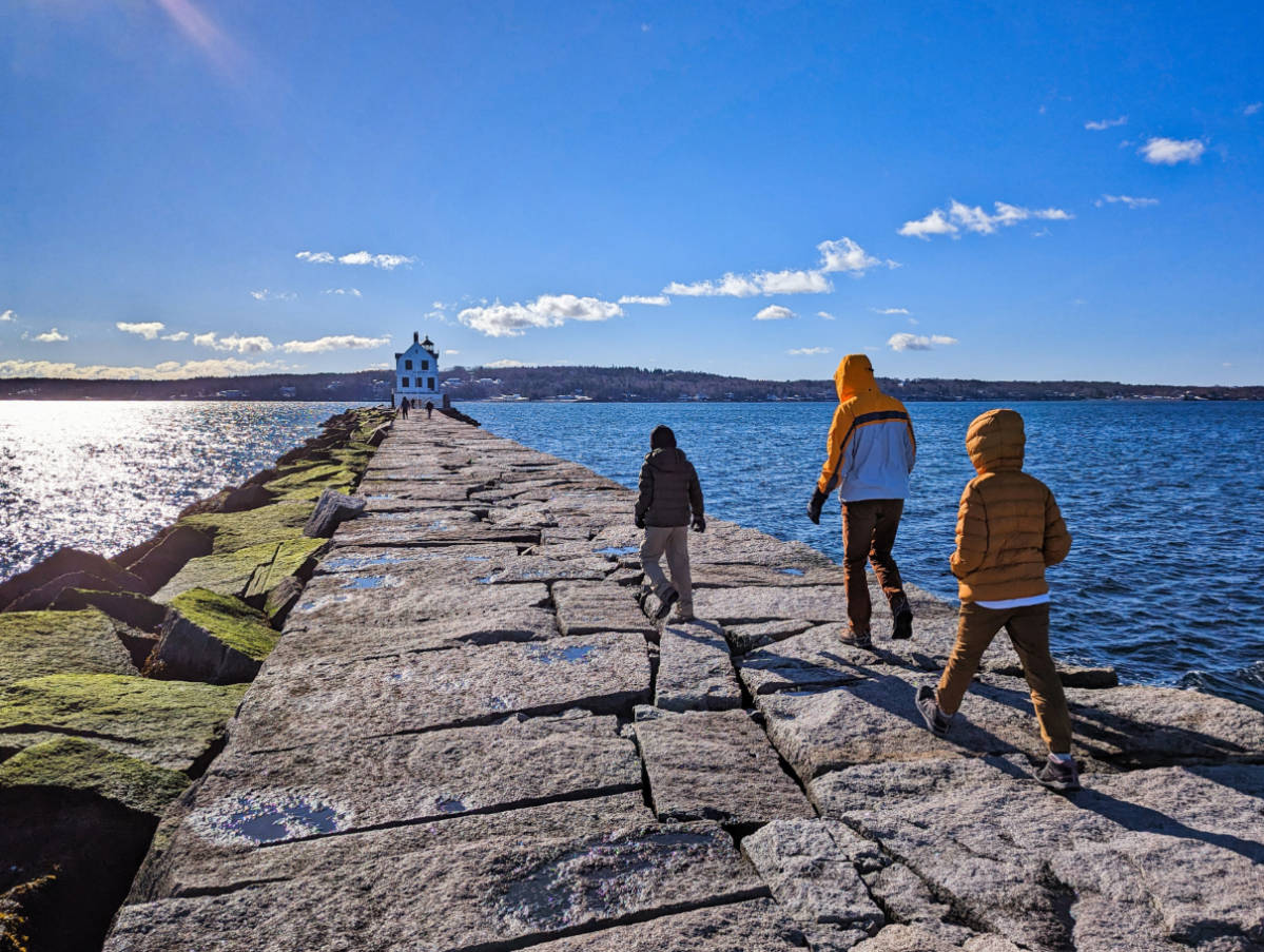 Taylor Family at Rockland Breakwater Lighthouse Maine 3