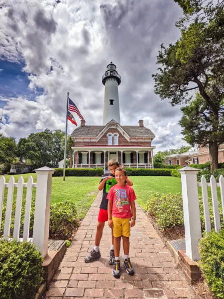 Taylor Family at St Simons Island Lighthouse Golden Isles Georgia 1 (2)