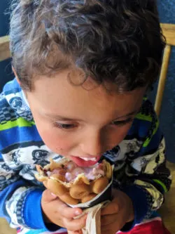 Taylor Family eating nitro ice cream at Nite Creamery Santa Maria California 1