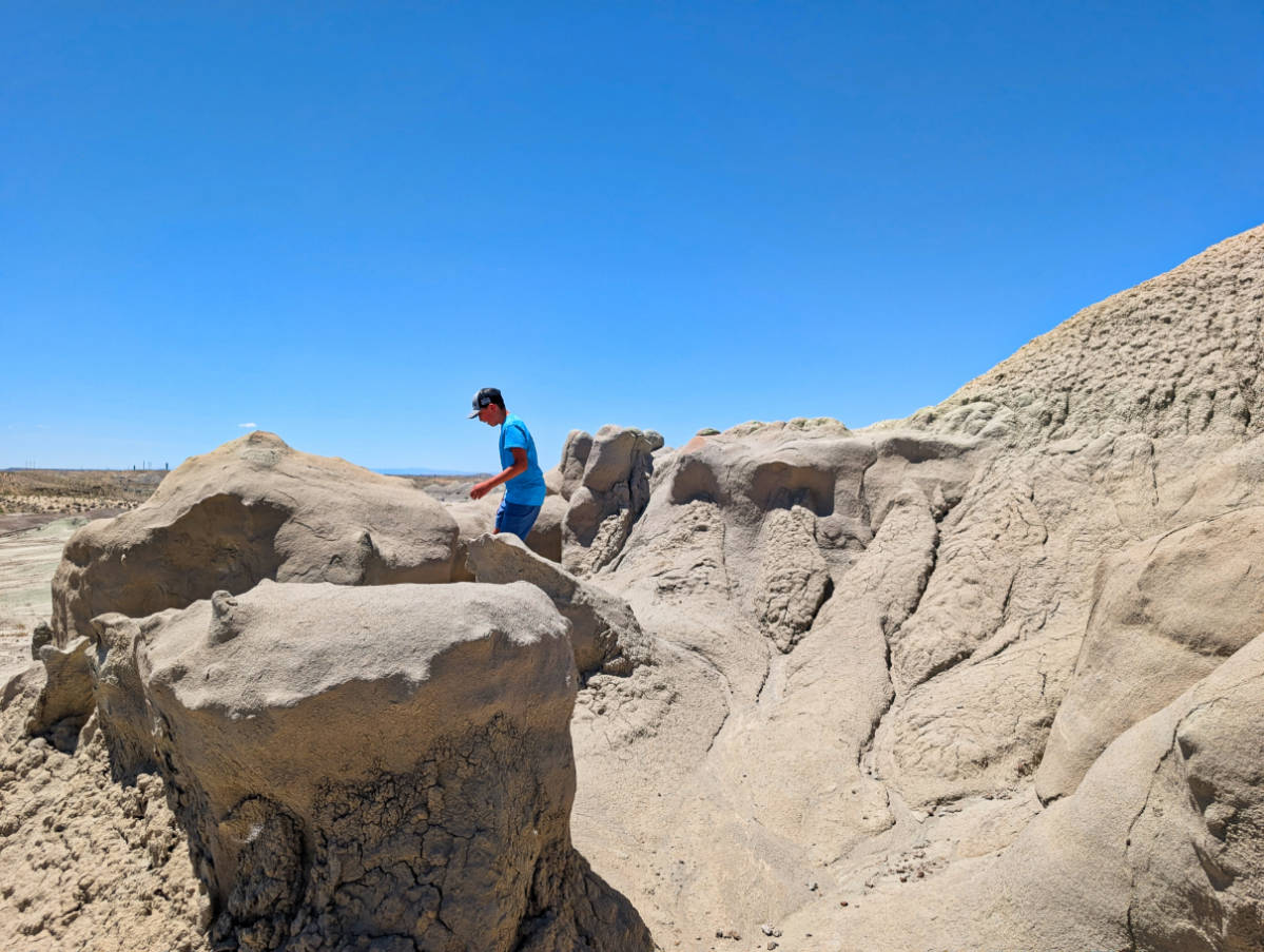 Taylor Family hiking at Fantasy Canyon BLM site Vernal Utah 2