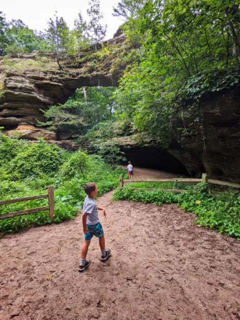 Taylor Family hiking at Natural Bridge State Park Baraboo Wisconsin 3