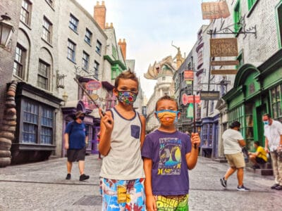 Taylor Family in Diagon Alley Universal Studios Universal Orlando 2020 1