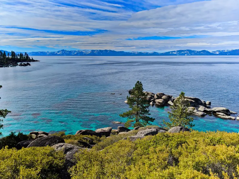 Turqoise Water at Sunset Cove East Shore Trail Lake Tahoe Nevada 2020 5