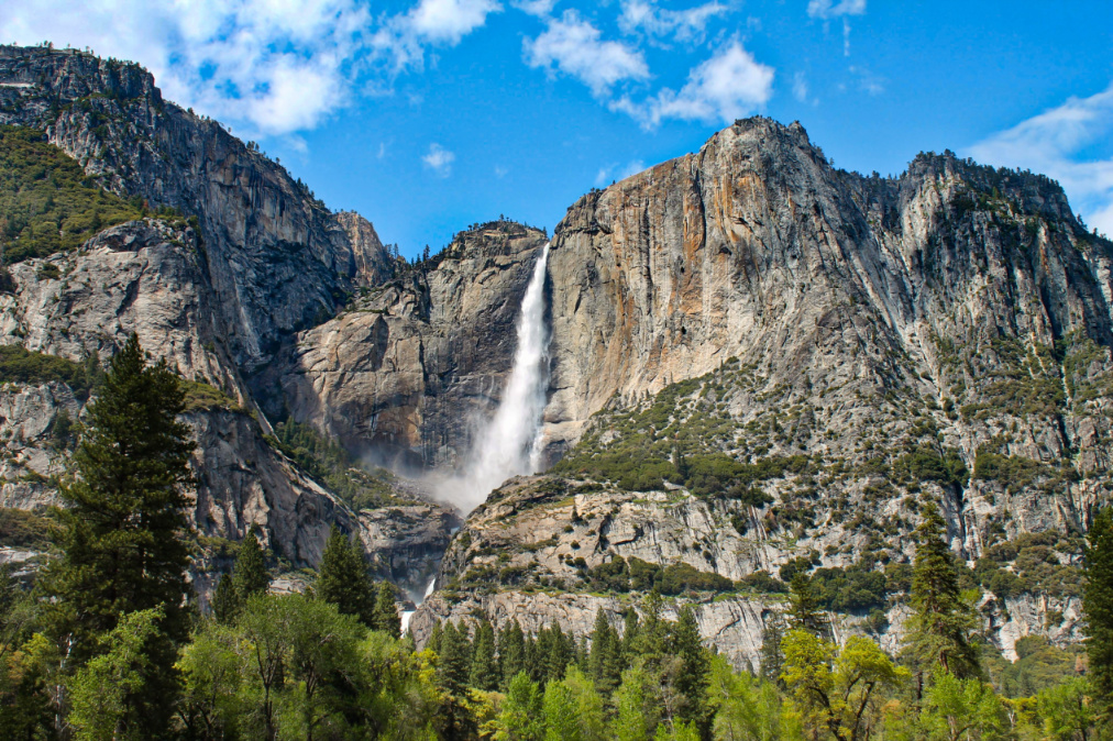 Upper Yosemite Falles in Yosemite National Park California 5
