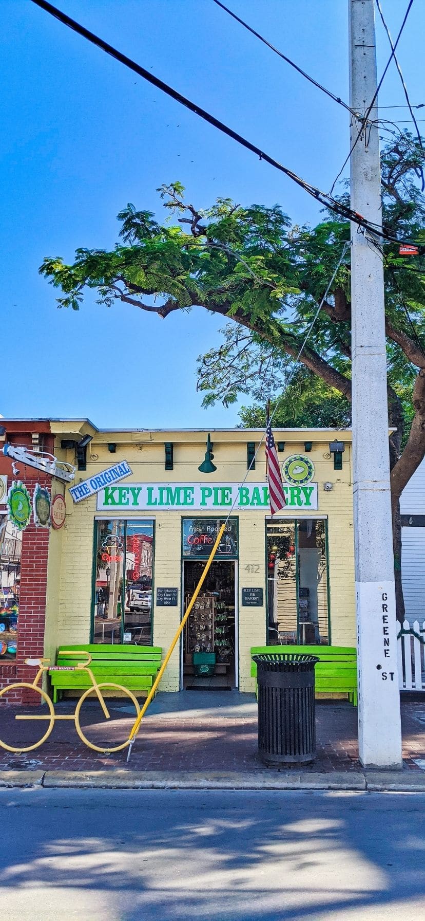 Web-Story-Florida-Keys-Key-Lime-Pie-2.jpg