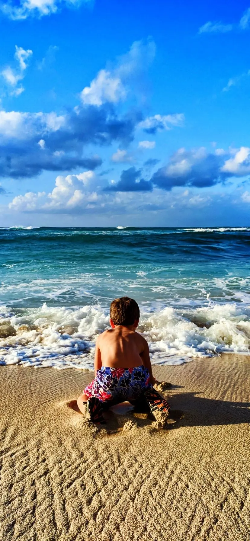 Turquoise water at Sunset Beach, Pupukea Oahu North Shore