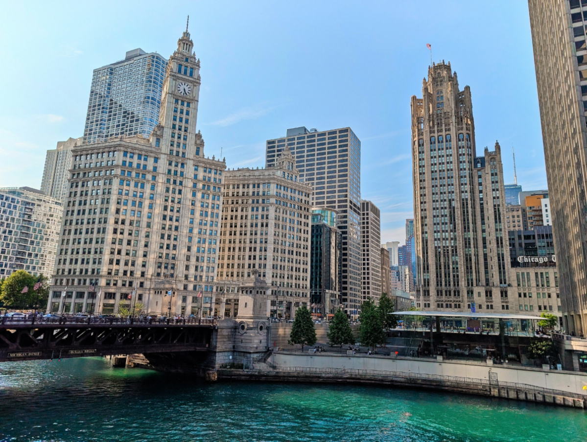 Wrigley Building Michigan Ave Magnificent Mile Downtown Chicago 3