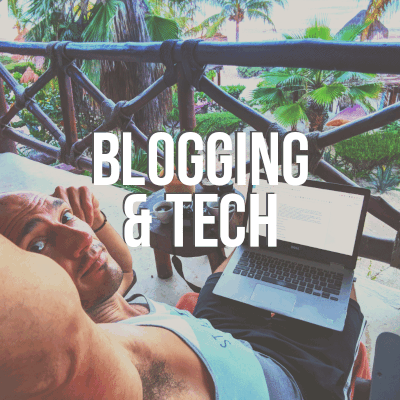 Bloggin and Tech Button